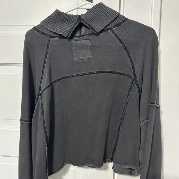 Dark grey aerie cropped sweater - Picture 2 of 4